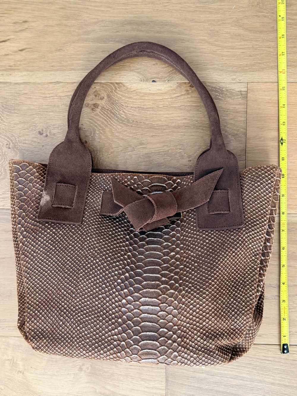 Longobardi Italian Brown Snake Embossed Leather Suede Bow Tote Bag Expandable - Picture 15 of 16